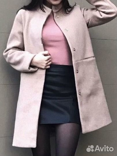 Пальто женское осень-весна 42 XS бежевое