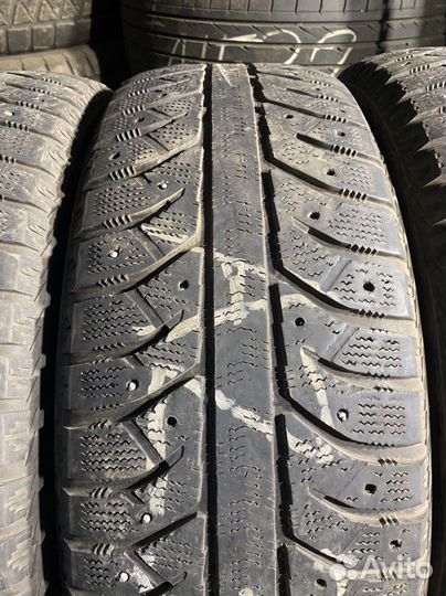 Bridgestone Ice Cruiser 7000 235/65 R17 108T