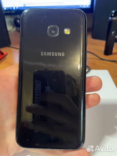 Samsung Galaxy A3 (2017) SM-A320F/DS, 2/16 ГБ