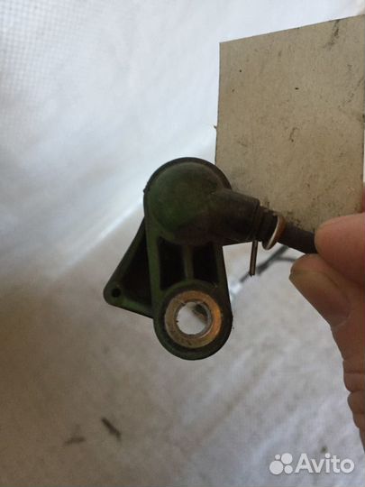 Датчик абс передний правый Мазда Фамилия