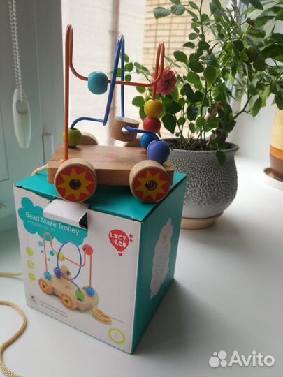 Деревянная каталка-лабиринт