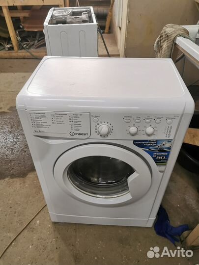 Стиральная машина Indesit 6 кг