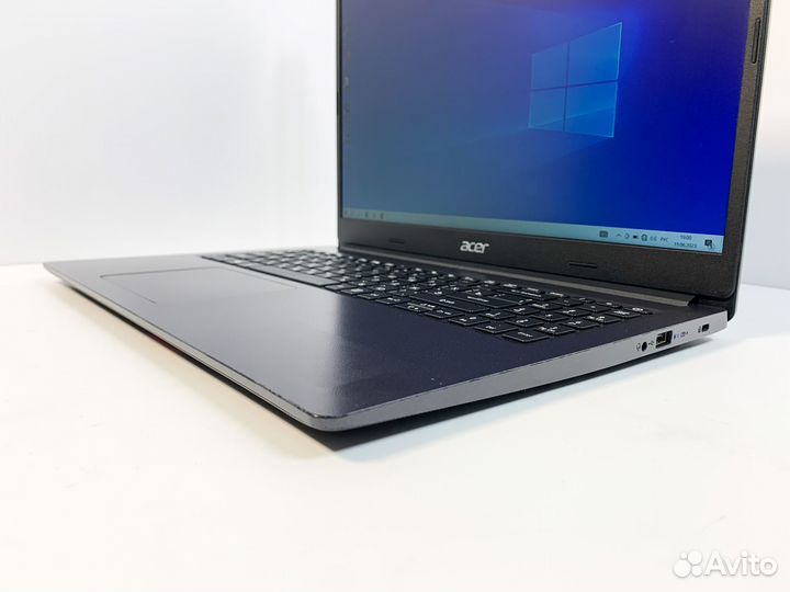 Ноутбук Acer i3/MX330/SSD+HDD