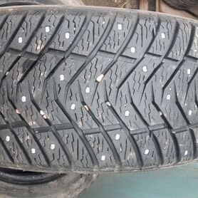 Yokohama IceGuard Stud IG65 255/45 R17 94T