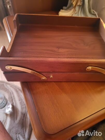 Лоток для бумаг