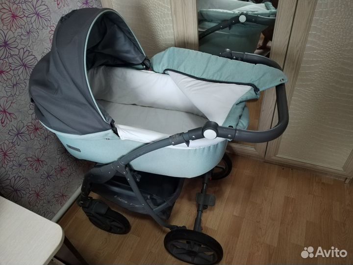 Прогулочная коляска бу