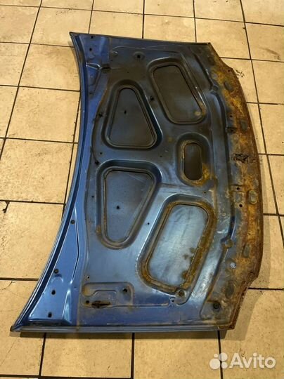 Капот Renault Logan 1