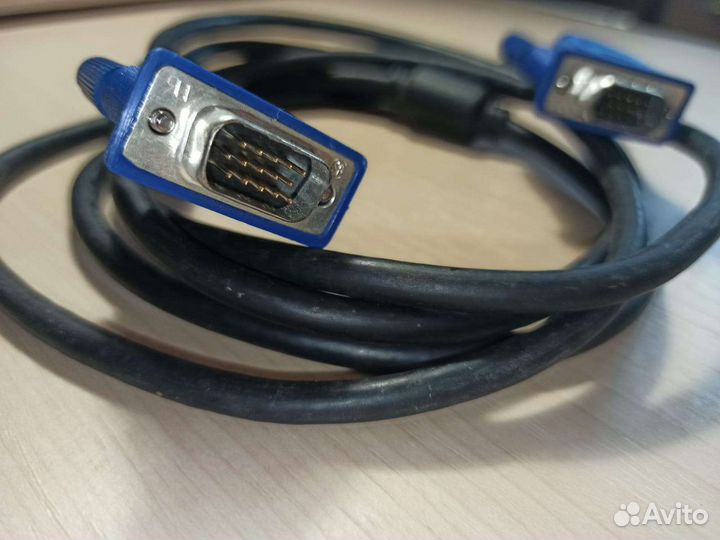 VGA кабель для компьютера