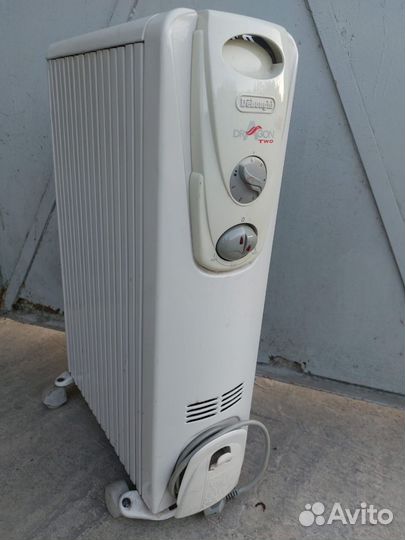 Масляный обогреватель De'Longhi Dragon Two