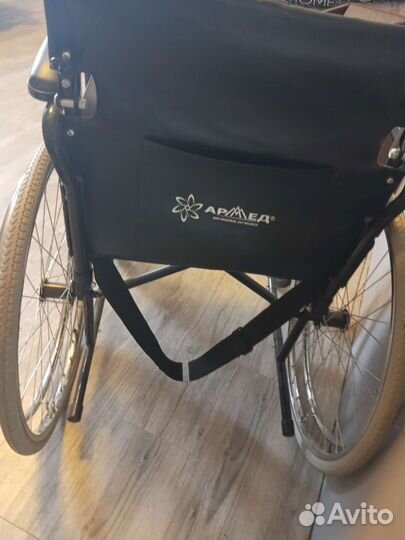 Инвалидная коляска для взрослых