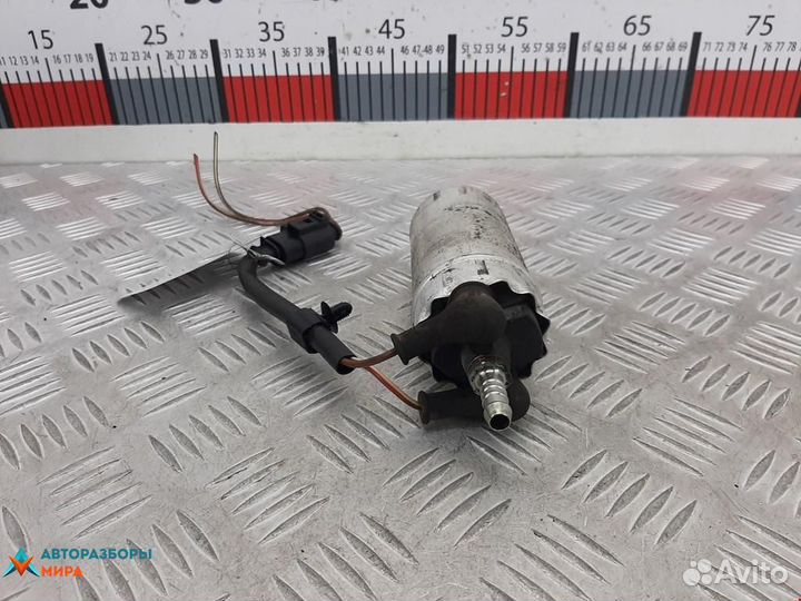 Насос топливный Volkswagen Passat B6 2008