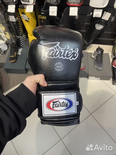 BGV9 Перчатки бокс. Кожа. Цвет: Черный