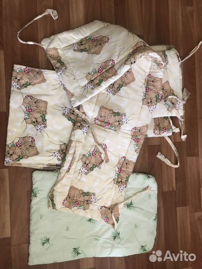 Комплект постельного белья в детскую кроватку