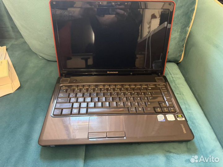 Ноутбук Lenovo IdeaPad Y450