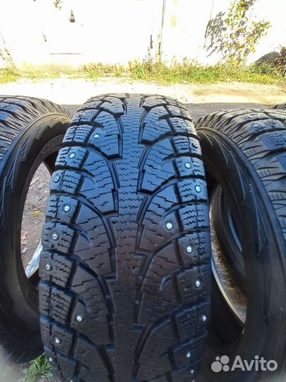 Hankook AH11 225/65 R17