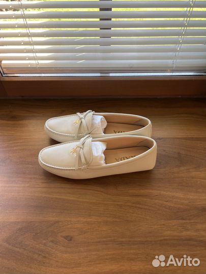 Лоферы туфли макасины женские Prada р 38,5