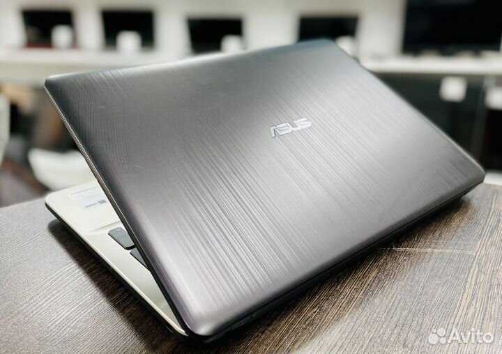 Ноутбук Asus 15,6/N4100/SSD/MX110/Гарантия