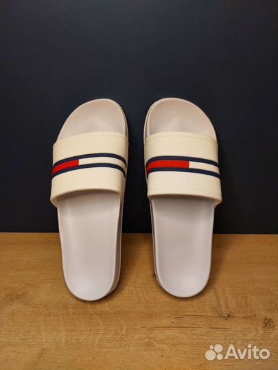 Шлёпанцы сланцы Tommy Hilfiger новые