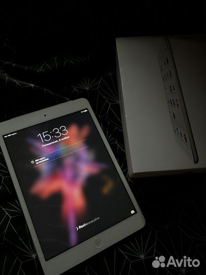 iPad mini 16gb wifi Cellular Silver