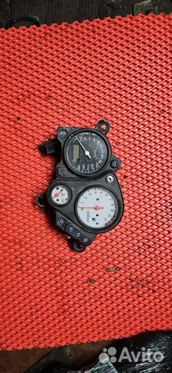 Honda vtr 1000 панель приборов полносил