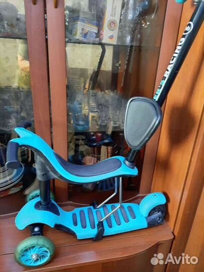 Самокат детский трехколесный с сиденьем