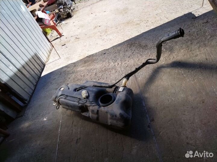 Топливный бак Peugeot 207 1.4 16v хэтчбек