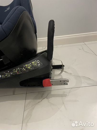 Автокресло britax romer dualfix 2r