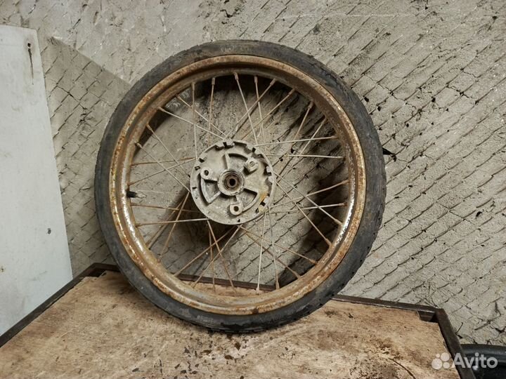 Колесо на мопед дельта Карпаты