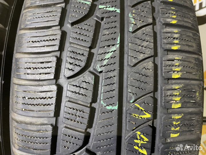 Nokian Tyres WR G2 SUV 255/60 R18