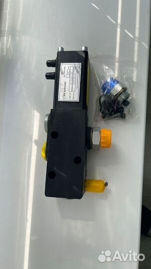 Гидравлический бак 170л на тягач на кму