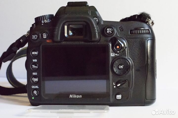 Фотоаппарат Nikon d7000 с объективом Nikkor18-55