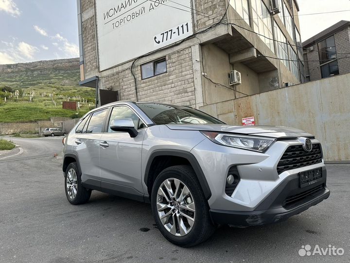 Toyota RAV4 2.5 AT, 2019, 20 000 км