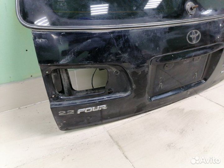 Крышка багажника задняя Toyota Camry Gracia