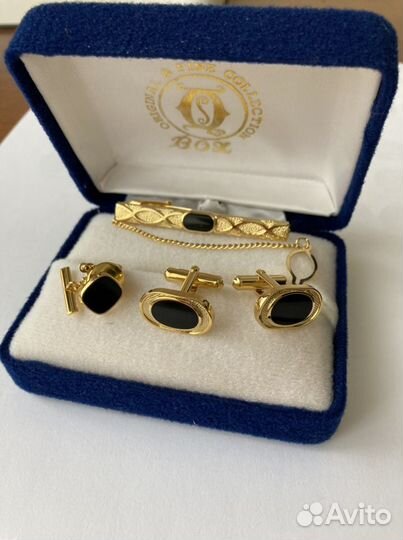 Комплект (запонки, зажим для галстука, фрачник)