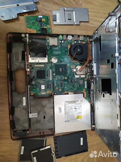 Ноутбук Fujitsu Siemens amilo m7440 на запчасти