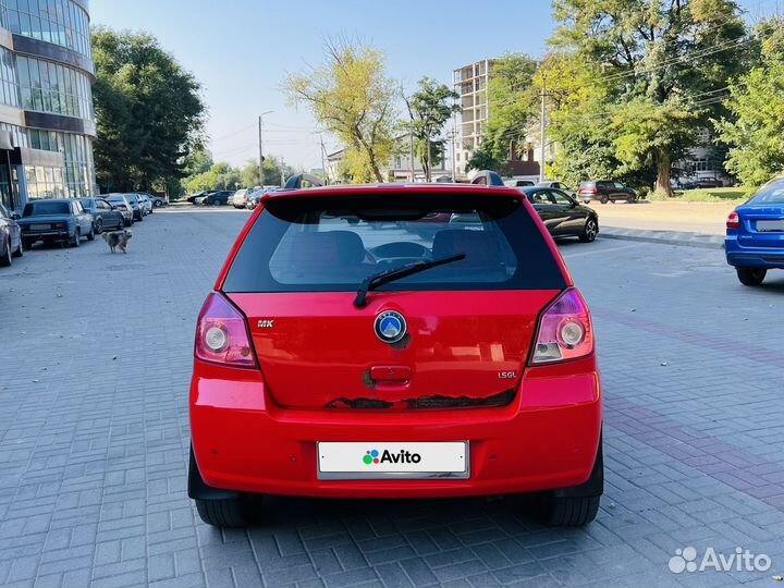 Geely MK Cross, 2012