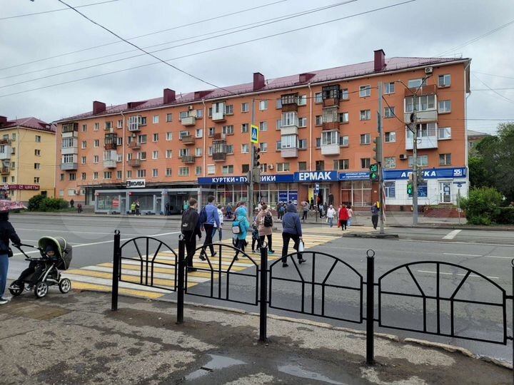 Свободного назначения, 290 м²