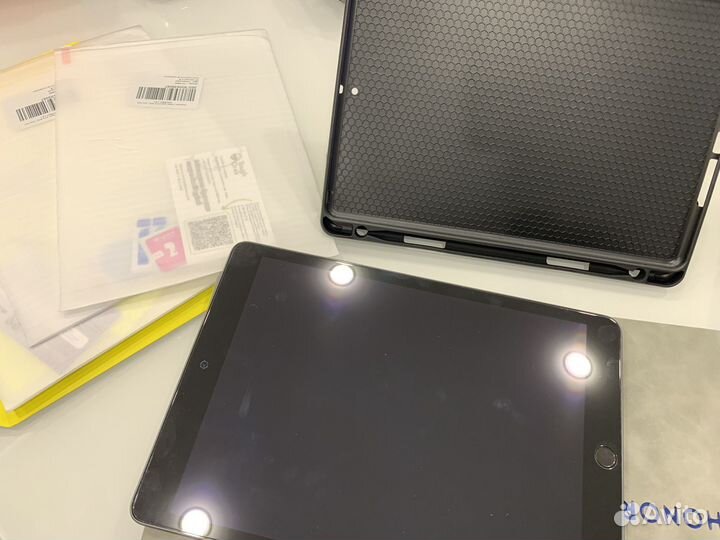 Продам Apple iPad 9 WiFi 64 gb. Space Gray