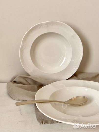 Набор фарфоровых тарелок Aristocrat Noble 2 предме