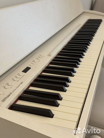 Цифровое пианино roland F 140-R