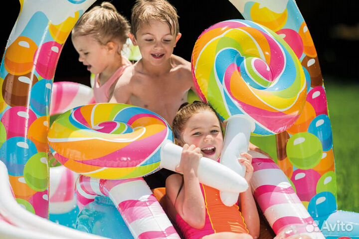 Водный игровой центр - бассейн 