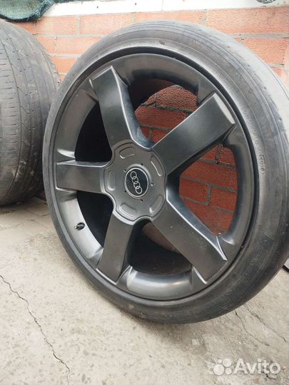 R22 Dunlop DSV-01 285/35, PCD 5x130 DIA 16