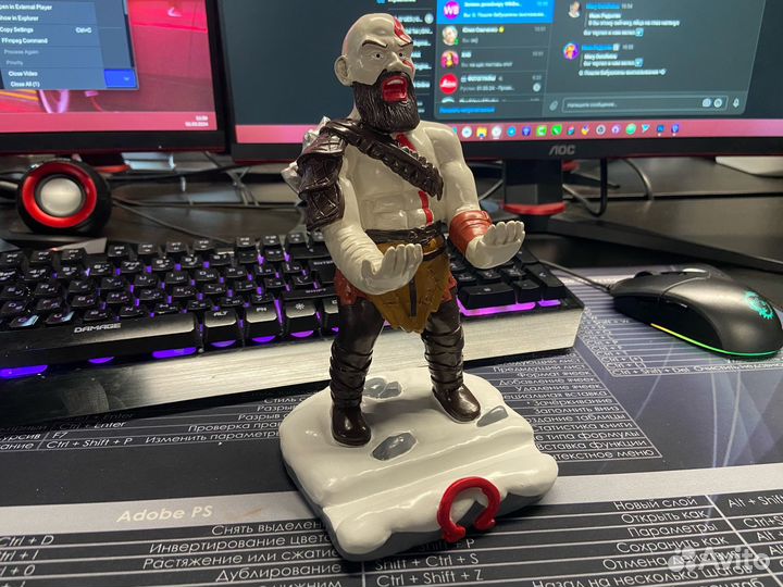 Коллекционная фигурка-подставка Кратос God Of War