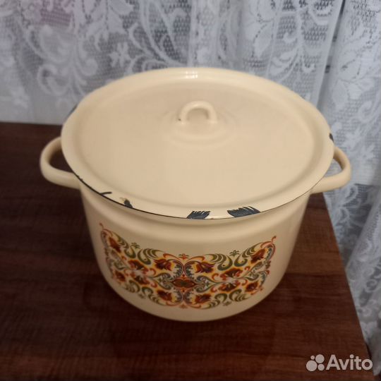 Кастрюля эмалированная 5л