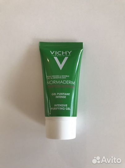 Подарочный набор уходовой косметики vichy