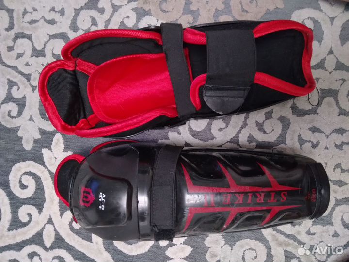 Щитки хоккейные