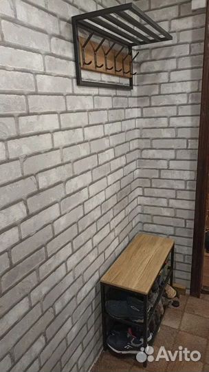 Вешалка настенная в прихожую