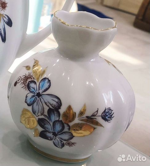 Вазочка фарфорового сервиза лфз