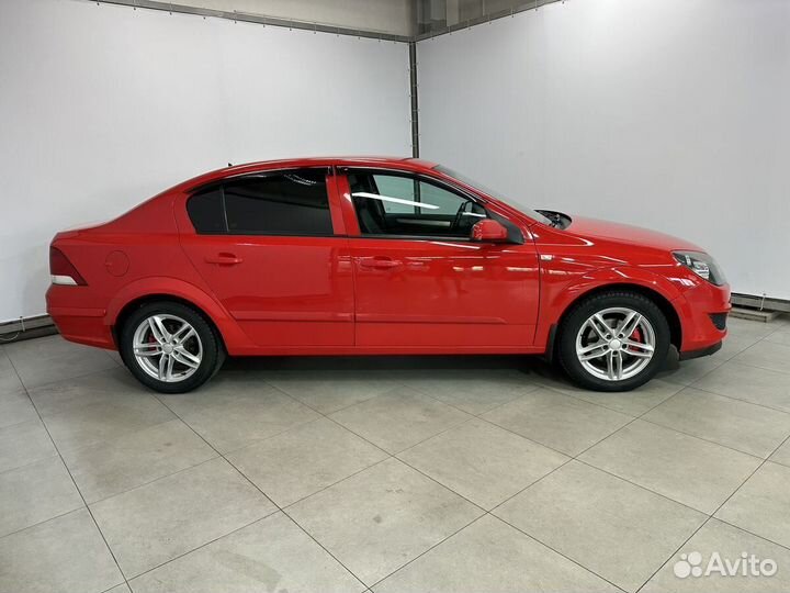 Opel Astra 1.8 МТ, 2008, 151 606 км