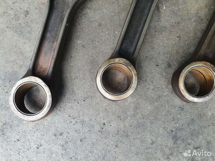 Шатун Скания 4 серия